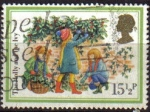 Stamps : Europe : United_Kingdom :  Gran Bretaña 1982 Scott934 Sello Navidad Christmas Niños colocando adornos usado Great Britain 