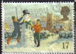 Sellos de Europa - Reino Unido -  Gran Bretaña 1990 Scott1300 Sello Navidad Christmas Haciendo Muñeco Nieve usado Great Britain