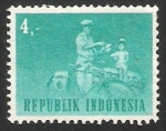 Stamps Indonesia -  Cartero en bicicleta