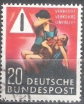 Stamps Germany -  Evita los accidentes de tráfico.
