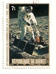 Stamps Africa - Guinea -  Apolo 11. X Aniv. del aterrizaje en la luna.