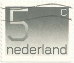 Stamps : Europe : Netherlands :  CENTENARIO DEL SELLO HOLANDES DE CIFRAS, PORCIÓN DE CARNET. VALOR FACIAL 5 cent. YVERT NL 1041b