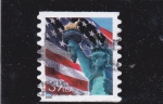 Stamps United States -  BANDERA  Y ESTATUA LIBERTAD