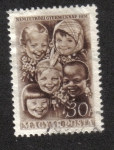 Stamps Hungary -  Niños