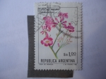 Stamps Argentina -  Lapacho Negro (Tabebuia ipe)