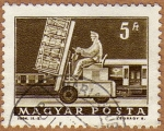 Stamps Hungary -  CARRETILLA ELEVADORA-TORO