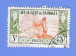 Stamps Benin -  PECHEUR EN LAGUNE