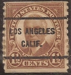 Sellos de America - Estados Unidos -  Warren G. Harding  1930  1,5 centavos  perf 10 vert