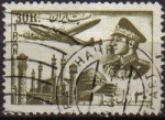Stamps Iran -  IRAN 1953 Scott C75 Sello Correo Aereo Avión sobrevolando Moscú y retrato Militar Mohammad Reza Shah