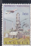 Stamps Angola -  refinería de petróleo