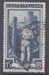 Stamps Italy -  barquero