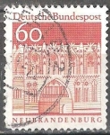 Sellos de Europa - Alemania -  Edificios alemanes.Puerta de Treptow, Neubrandenburg(b).