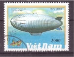 Stamps : Asia : Vietnam :  serie- Dirigibles