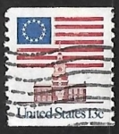 Sellos de America - Estados Unidos -  Bandera sobre Independence Hall