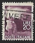 Stamps Italy -  Mano con antorcha