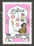 Stamps : Asia : United_Arab_Emirates :  118 - Semana de la circulación, Agente de tráfico y señales de circulación