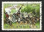 Stamps : Africa : Mozambique :  Hastear de cruz en Porto Seguro