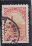 Stamps : America : Argentina :  pozo de petróleo en el mar