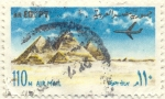 Stamps : Africa : Egypt :  Piramides y avión