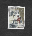 Stamps : Africa : Chad :  229A - Tintorería