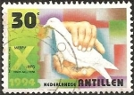 Stamps : America : Netherlands_Antilles :  Hands holding dove