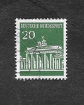 Stamps : Europe : Germany :  953 - Puerta de Brandenburgo