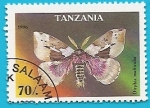 Stamps Tanzania -  Mariposa Dirphia multicolor