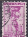 Stamps Italy -  VENDIMIADORA