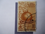 Stamps Yemen -  Arab Postal Union - Fundación de la Unión Postal Árabe - Globo frente al Arabesco - Yemen República 