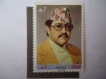 Stamps : Asia : Nepal :  35° Cumpleaños del Rey Birendra