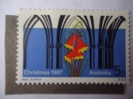 Sellos de Oceania - Australia -  Fachada de una Iglesia  en Gótico - Blandfordia Gradiflora (Planta nativa de Australia)