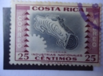 Sellos de America - Costa Rica -  Madera - Corte de Madera - Industrias Nacionales