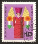 Stamps Germany -  Berlin - 382 - Navidad, Ángel y árbol