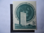 Stamps : America : ONU :  Símbolo y Edificio de la ONU