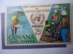 Stamps : America : Guyana :  Lavado de Oro . Plataforma de Perforación - Emblema de la O.N.U- "5°Aniversario