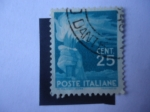 Stamps Italy -  Antorcha de la Libertad - Mano sosteniendo Antorcha - Democracia.