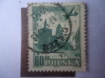 Stamps Poland -  Torre Paczkow y Muralla de la Ciudad - Aereoplano sobre Edificios Históricos.