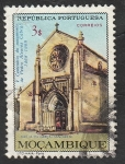 Stamps Mozambique -  542 - Iglesia de Graca, Santarem