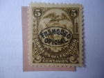 Sellos de America - Ecuador -  Escudo de Armas-Correos del Ecuador-Sobre impresión Ovalada Negra - Franqueo Oficial. Año 1896