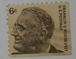 Stamps : America : United_States :  Franklin D.Roosebelt 6c