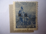 Stamps Argentina -  Trabajador Agrícola - Horizonte-Sol-Serie:Agricultura.