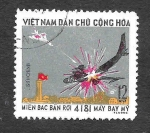 Stamps : Asia : Vietnam :  714 - Ataque a un B-52