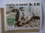 Stamps : America : Bolivia :  Caimán de Anteojos.Ecología y Conservación del Medio Ambiente. Escudo de Armas.