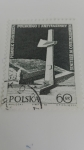 Sellos de Europa - Polonia -  Monumento