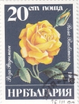 Stamps Bulgaria -  FLORES- ROSA