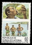 Stamps Equatorial Guinea -  niños en la playa de Luba