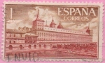 Stamps Spain -  Real monasterio d´san Lorenzo d´Escorial (Fachada y Jardin d´l´Monjes)