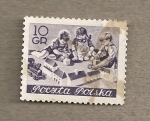 Sellos de Europa - Polonia -  Niños jugando