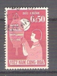 Sellos de Asia - Vietnam -  niño jugando 