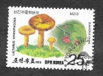 Sellos de Asia - Corea del norte -  2817 - Champiñones y Frutas Silvestres